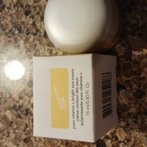 Saturday skin yuzu vitamin c bright eye cream New